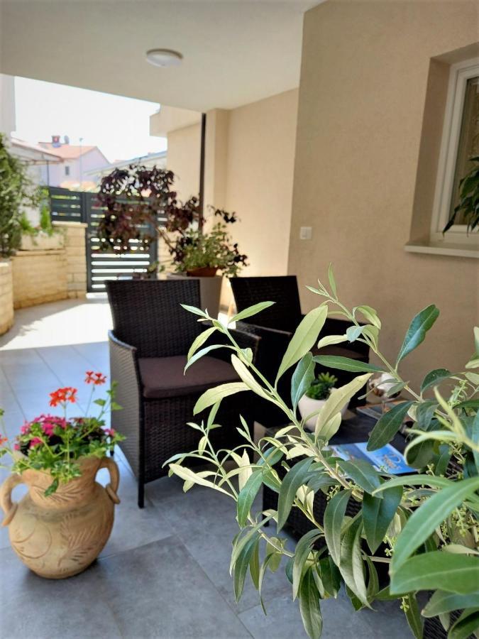 Melody Apartment Poreč Eksteriør bilde