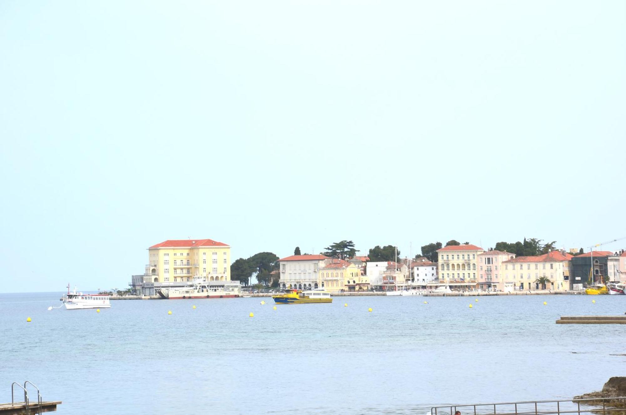 Melody Apartment Poreč Eksteriør bilde
