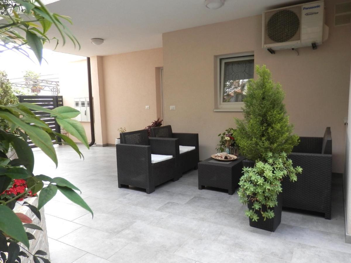 Melody Apartment Poreč Eksteriør bilde